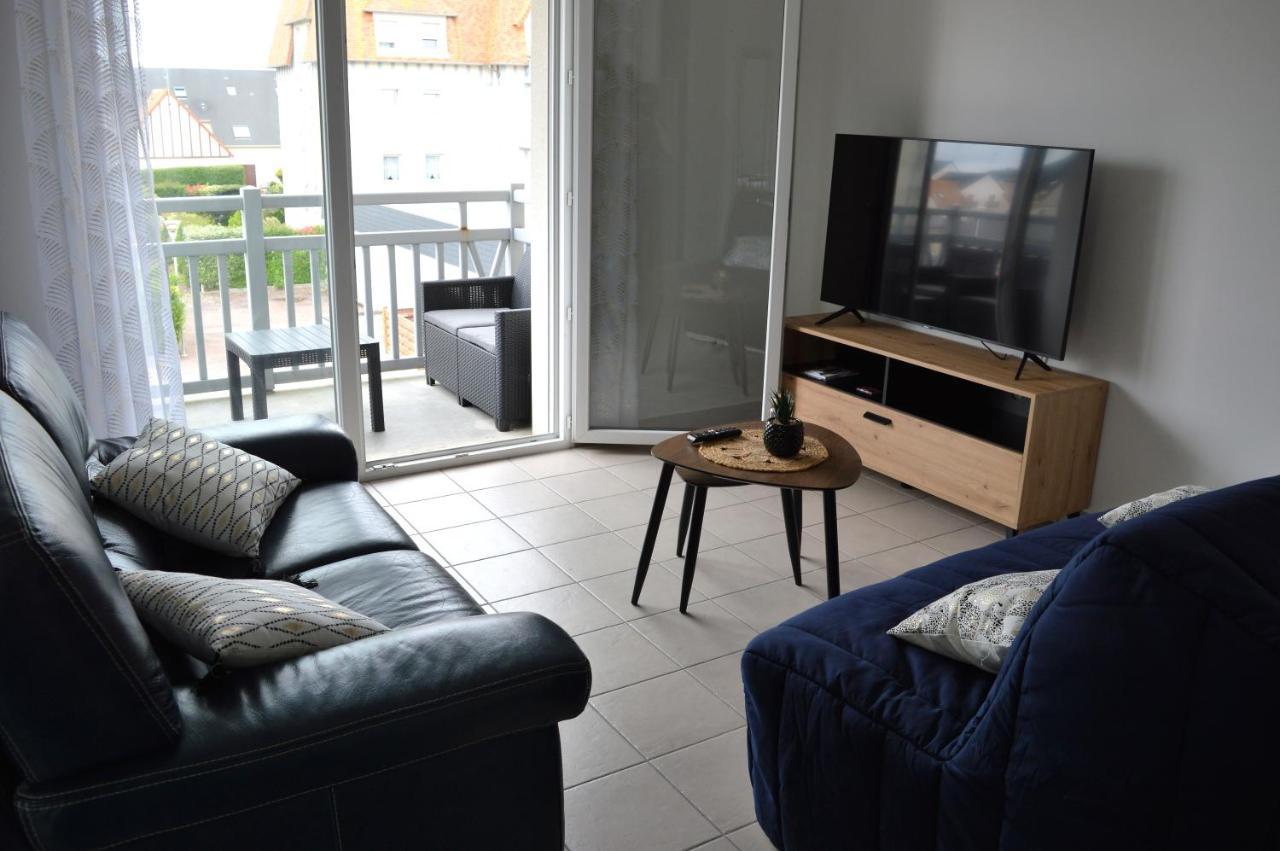 Appartement Spacieux Avec Balcon - A 50M De La Plage Курсёль-сюр-Мер Экстерьер фото
